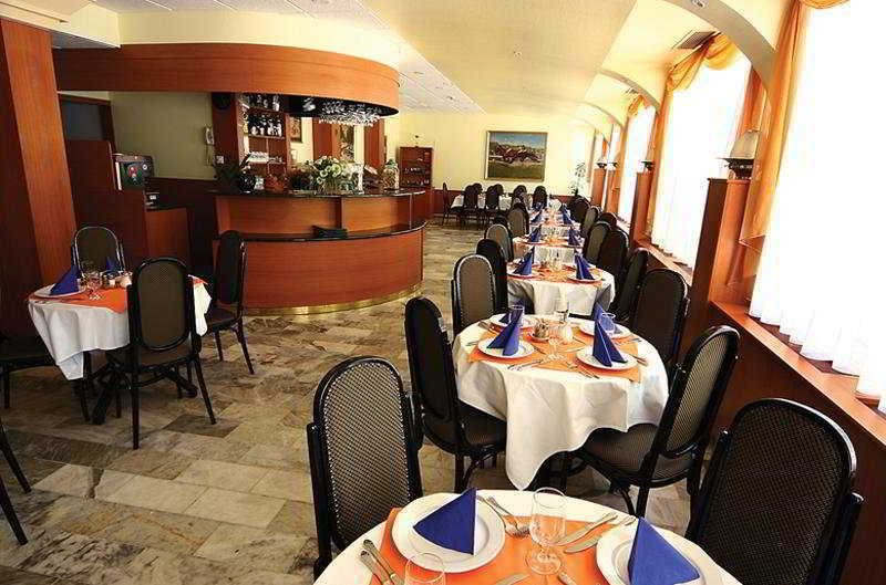 Ibis Styles Budapest Citywest Eksteriør billede